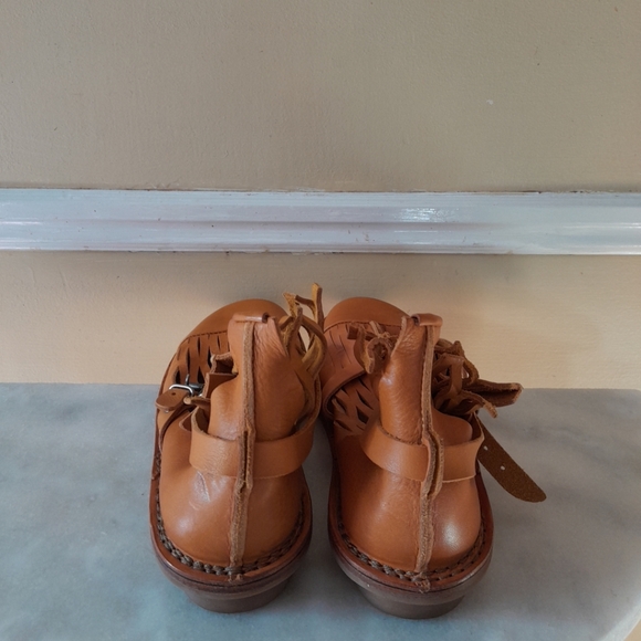 Trippen Women Size EU 37 Orange US 6.5 Leather Shoes. FITS MORE LIKE 8.5 - Picture 6 of 14